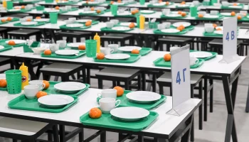 Омские чиновники отказали детям бойцов СВО в бесплатном питании в школе