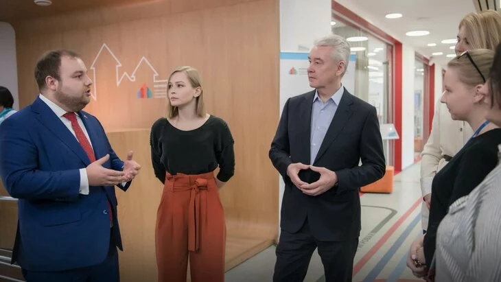 Собянин рассказал, как город поддерживает социально ориентированные НКО