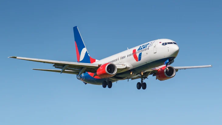 Компания Azur Air опровергла информацию о переговорах по продаже авиакомпании