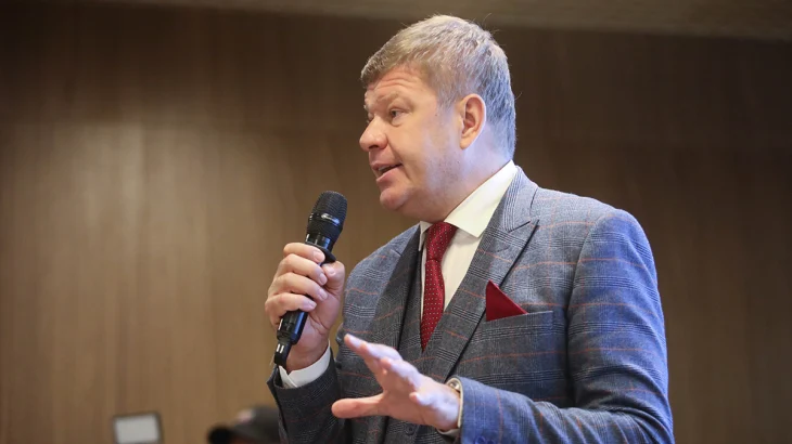 Губерниев раскритиковал Тутберидзе за молчание по допинговому делу Валиевой