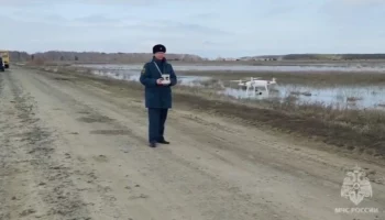 Беспилотники выявляют в Орске возможные места прорыва защитной дамбы
