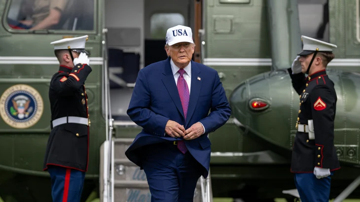 Трамп начал сомневаться в усилении санкций против РФ из-за встречи с Си Цзиньпином