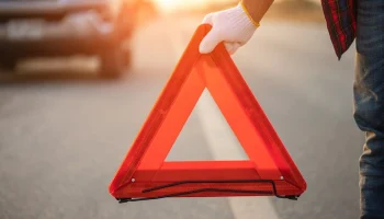 ДТП с участием трех грузовиков произошло на Киевском шоссе