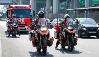 Спасатели на мотоциклах приступили к патрулированию в Москве