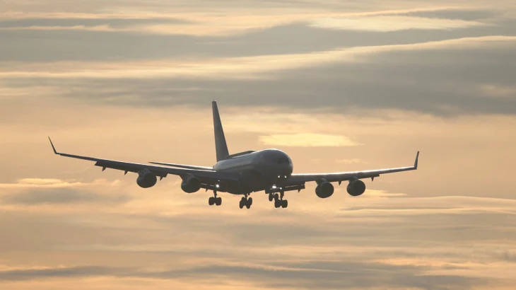 Пассажирский самолет Ан-24 не выходит на связь в Амурской области Пассажирский самолет Ан-24 не выходит на связь в Амурской области