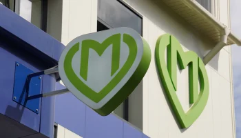 В Депздраве предупредили о мошенниках, представляющихся сотрудниками поликлиник