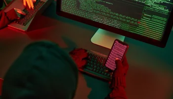 Крымский оператор связи сообщил о беспрецедентной кибератаке в канун Нового года