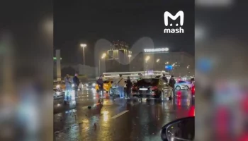 Два человека пострадали в ДТП на Кутузовском проспекте в Москве