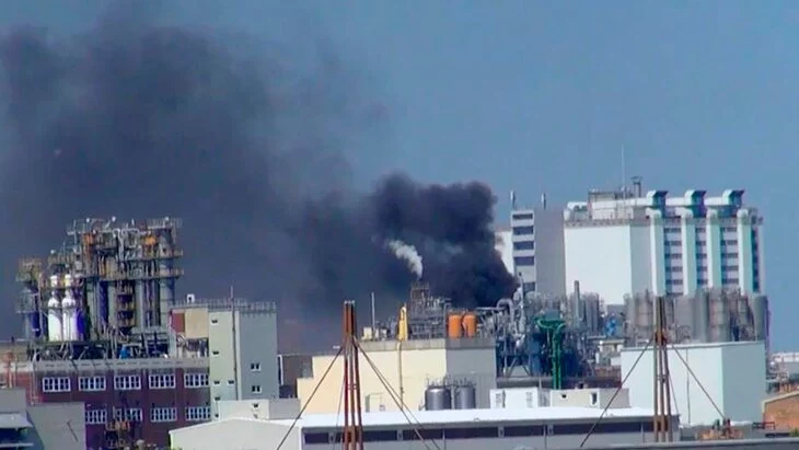 Bild: взрыв прогремел на крупнейшем химическом заводе Германии компании BASF Bild: взрыв прогремел на крупнейшем химическом заводе Германии компании BASF