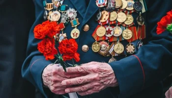 Собянин утвердил единовременную помощь ветеранам к юбилею Победы