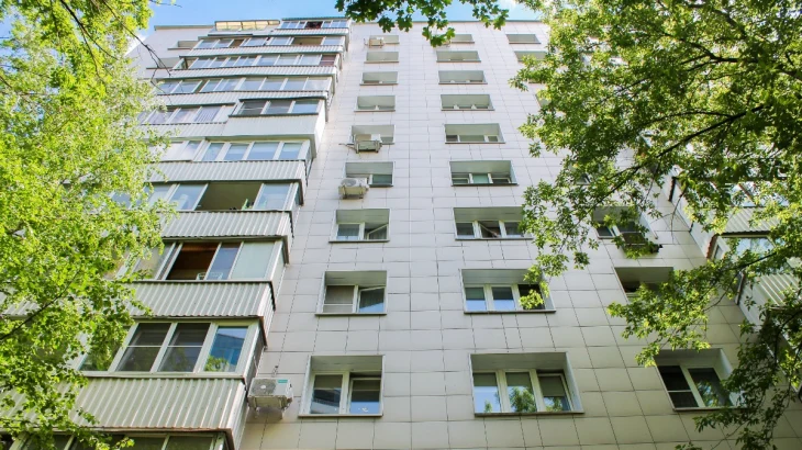 В текущем году в двух жилых домах на Ивановской улице заменили все лифтовое оборудование В текущем году в двух жилых домах на Ивановской улице заменили все лифтовое оборудование