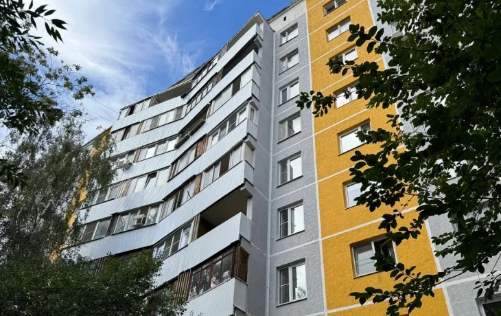 В районе Черемушки проходит ремонт дома 1976 года постройки В районе Черемушки проходит ремонт дома 1976 года постройки