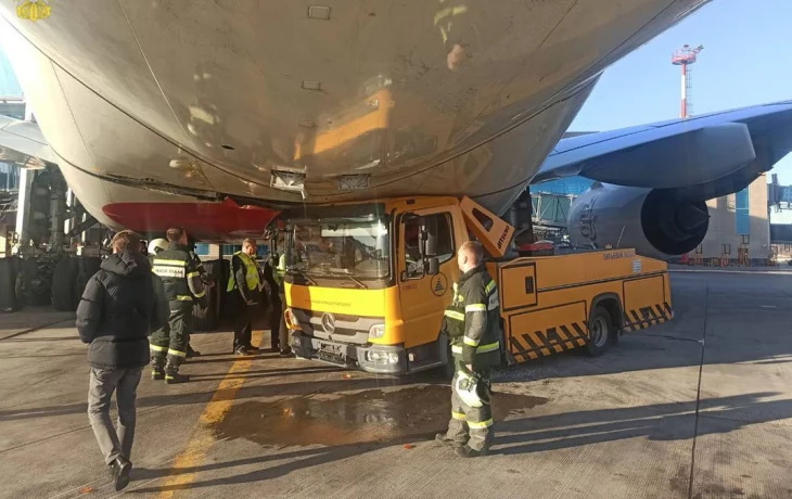 СМИ: Аэропорт Домодедово заплатит до миллиарда рублей за поврежденный самолет СМИ: Аэропорт Домодедово заплатит до миллиарда рублей за поврежденный самолет