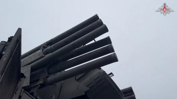 Свыше 60 БПЛА ликвидировали в Таганроге и 6 районах Ростовской области Свыше 60 БПЛА ликвидировали в Таганроге и 6 районах Ростовской области