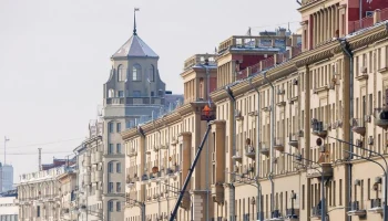 Более 800 фасадов жилых домов отремонтировали в столице в 2025 году