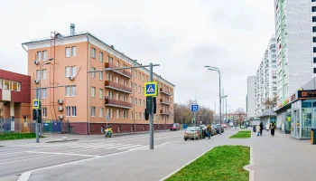 Собянин рассказал о ярких проектах благоустройства около транспортных объектов