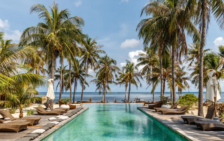 Россиянам назвали варианты отдыха на островах дешевле 250 тысяч рублей на двоих Россиянам назвали варианты отдыха на островах дешевле 250 тысяч рублей на двоих