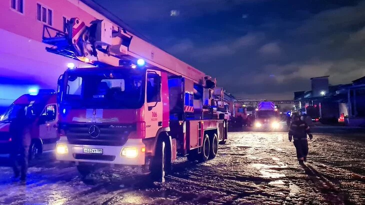 Пожар на складе на юге Москвы ликвидирован Пожар на складе на юге Москвы ликвидирован