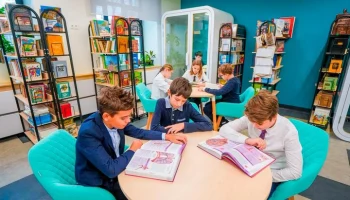 Сергей Собянин: уже 55 зданий обновлено в рамках программы "Моя школа"