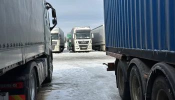 Госдума: Водителям фур запретят уклоняться от взвешивания грузов