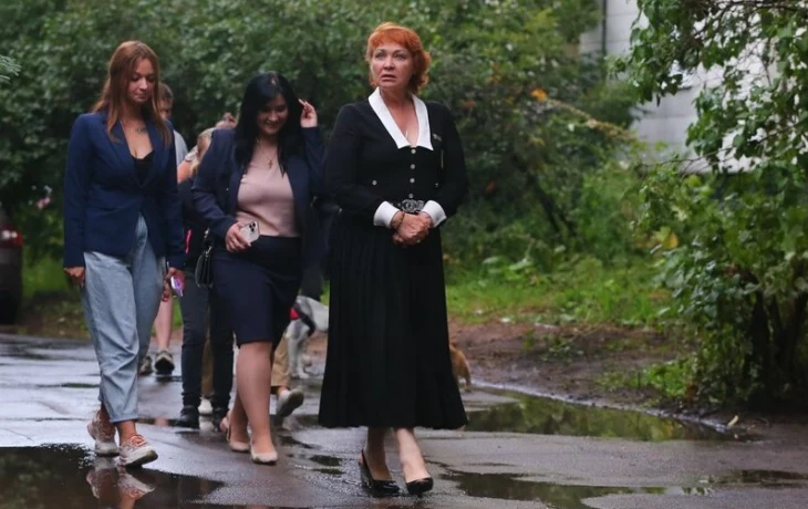 Жители Печатников попросили благоустроить территорию рядом со школой на улице Гурьянова Жители Печатников попросили благоустроить территорию рядом со школой на улице Гурьянова