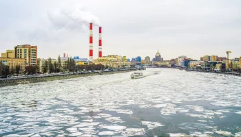 Городские службы повышают температуру в системе отопления из-за похолодания