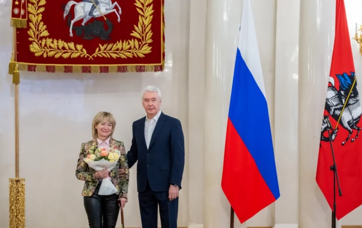 Сергей Собянин наградил заслуженных учителей и медиков Москвы Сергей Собянин наградил заслуженных учителей и медиков Москвы