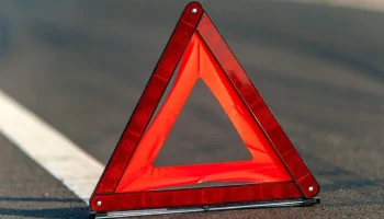 Мужчина на моноколесе столкнулся с автобусом на северо-востоке Москвы