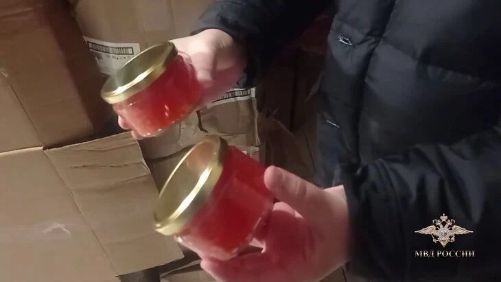 В Подмосковье ликвидирован цех по производству поддельной икры