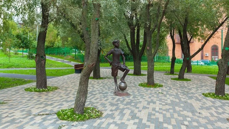 Собянин открыл обновленные участки парка "Яуза"