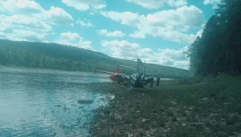Пилот и два пассажира погибли в результате крушения вертолета в Приамурье