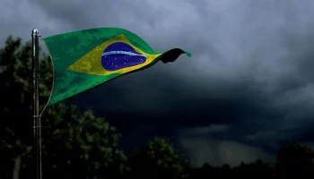 Режим ЧС объявлен в уходящем под землю городе Буритикупу в Бразилии