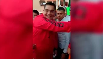 El Universal: Претендента на место мэра мексиканского города застрелили на митинге