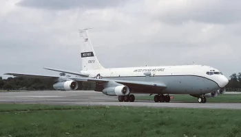 Ядерный самолет-разведчик США подал сигнал бедствия у берегов Великобритании