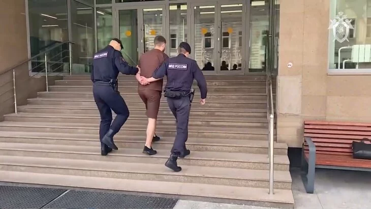 Участники банды черных риелторов задержаны в Москве Участники банды черных риелторов задержаны в Москве