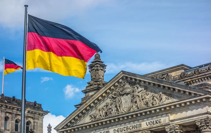 Немцы Крыма призвали денонсировать договор с ФРГ от 1990 года Немцы Крыма призвали денонсировать договор с ФРГ от 1990 года