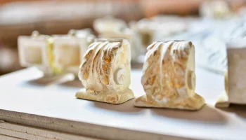 Мастер-классы по золочению лепнины пройдут на фестивале "Лето в Москве"