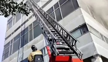 РИА Новости: рухнувшие перекрытия в здании во Фрязине завалили пути эвакуации