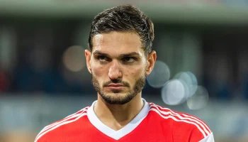 В отношении российского футболиста Оздоева завели уголовное дело за драку с фанатами