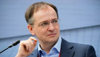 Мединский: Украина в 2022 году согласовывала переговоры с &laquo;тремя начальниками&raquo;