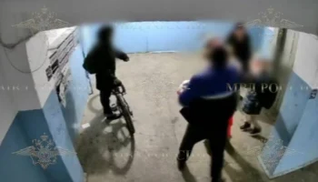 В Томске бывший боксер при выходе из лифта нокаутировал женщину