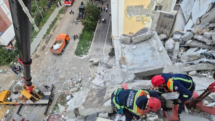 Семьи погибших при взрыве в жилом доме Саратова получат по 1 млн рублей Семьи погибших при взрыве в жилом доме Саратова получат по 1 млн рублей