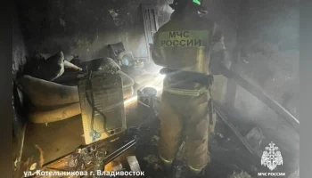 Один человек погиб в пожаре в жилом доме во Владивостоке