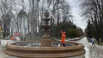 Два исторических фонтана привели в порядок в парке Северного речного вокзала