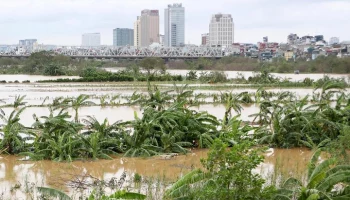 Associated Press: 141 человек стал жертвой тайфуна "Яги" во Вьетнаме