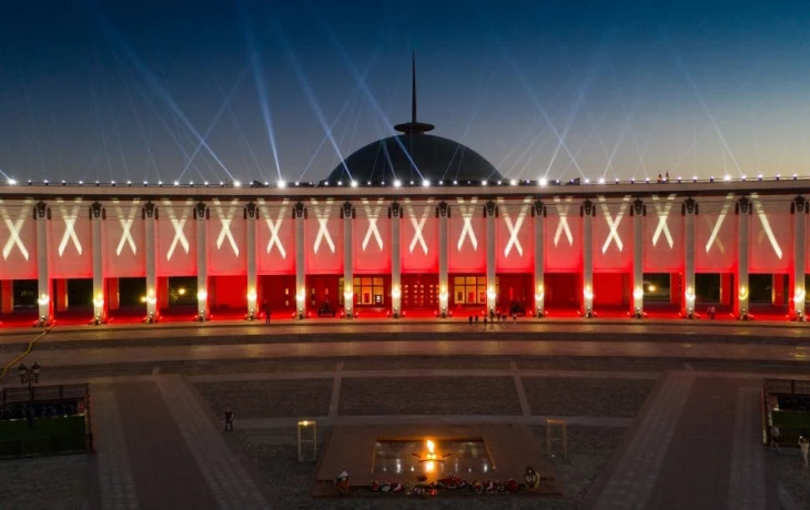 «Лучи Победы» озарят небо над Музеем Победы «Лучи Победы» озарят небо над Музеем Победы