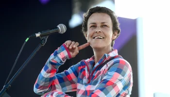 Певицу Чичерину приговорили к 12 годам тюрьмы заочно на Украине