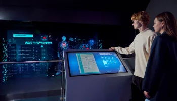 Москвичам рассказали, как устроен &laquo;Умный город&raquo; на ВДНХ