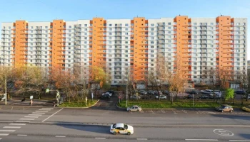 Около 300 фасадов домов отремонтируют на благоустроенных улицах Москвы