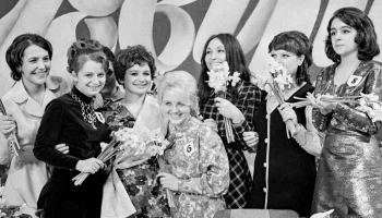 Главархив открыл новую онлайн-выставку с праздничными снимками по случаю 8 Марта